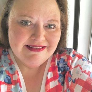 Meet your Posher, Becky